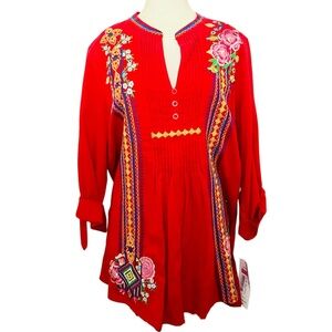 NWT Calessa Red Serape Embroidered Floral Tunic Top Medium